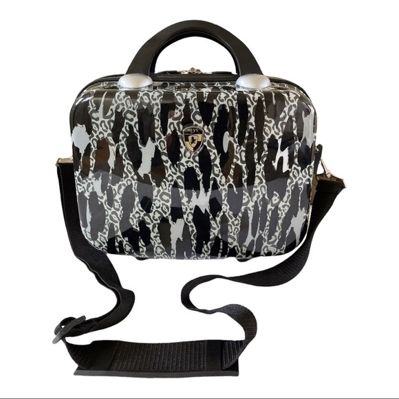 Heys Hard Shell Travel Cosmetics Case - Picture 1 of 8